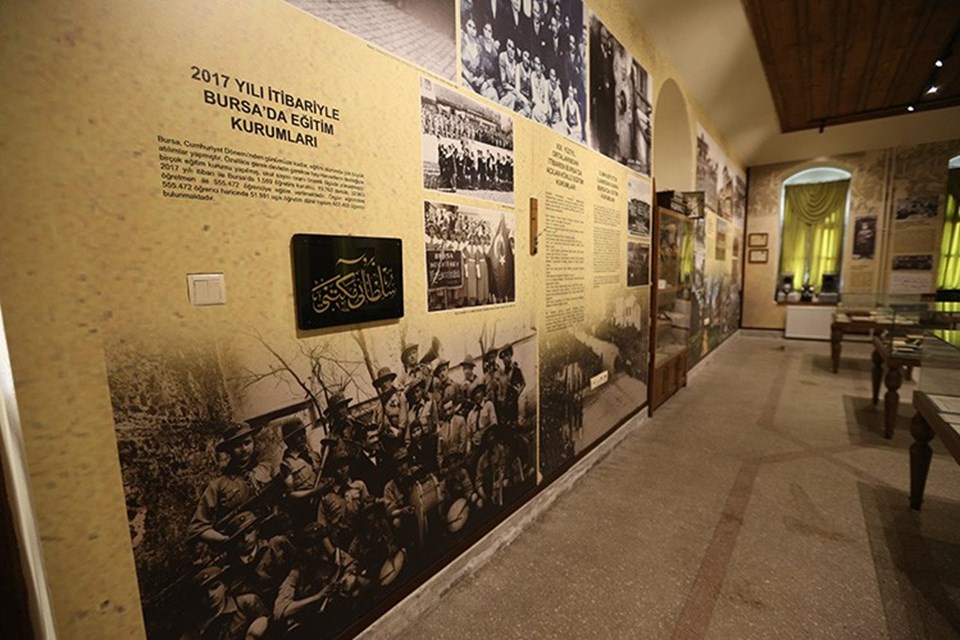 Bursa Erkek Lisesi Tarihçesi ve Eğitimcileri 1 Mezunlar ve İsimler