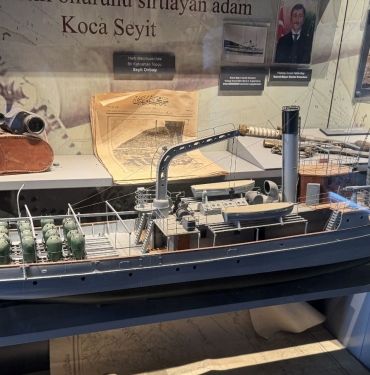 Çanakkale Savaşları Mobil Müzesi Tekirdağ'da Ziyaretçilerle Buluştu 3 canakkale-savaslari-mobil-muzesi-tekirdagda-ziyaretcilerle-bulustu-VWnynNi6.jpg
