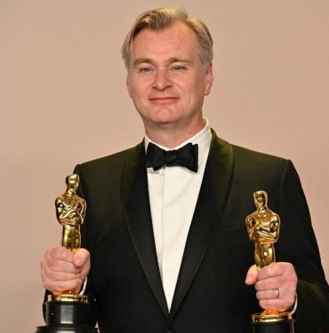 christopher-nolan-yeni-projesine-basladi-kNSJpPTf.jpg