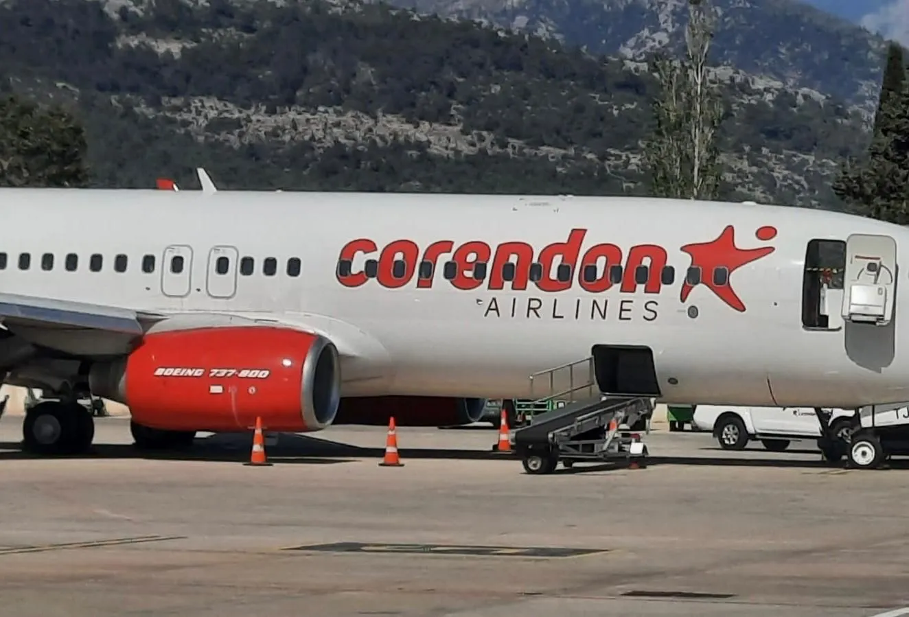 Son Dakika: Corendon Havayolları Uçağının Gazipaşa Havalimanı'nda Tehlikeli İnişi! 2 Corendon Airlines