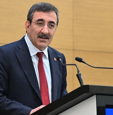 cumhurbaskani-yardimcisi-yilmazin-cari-islemler-aciklamasi-9Yamq9iS.jpg