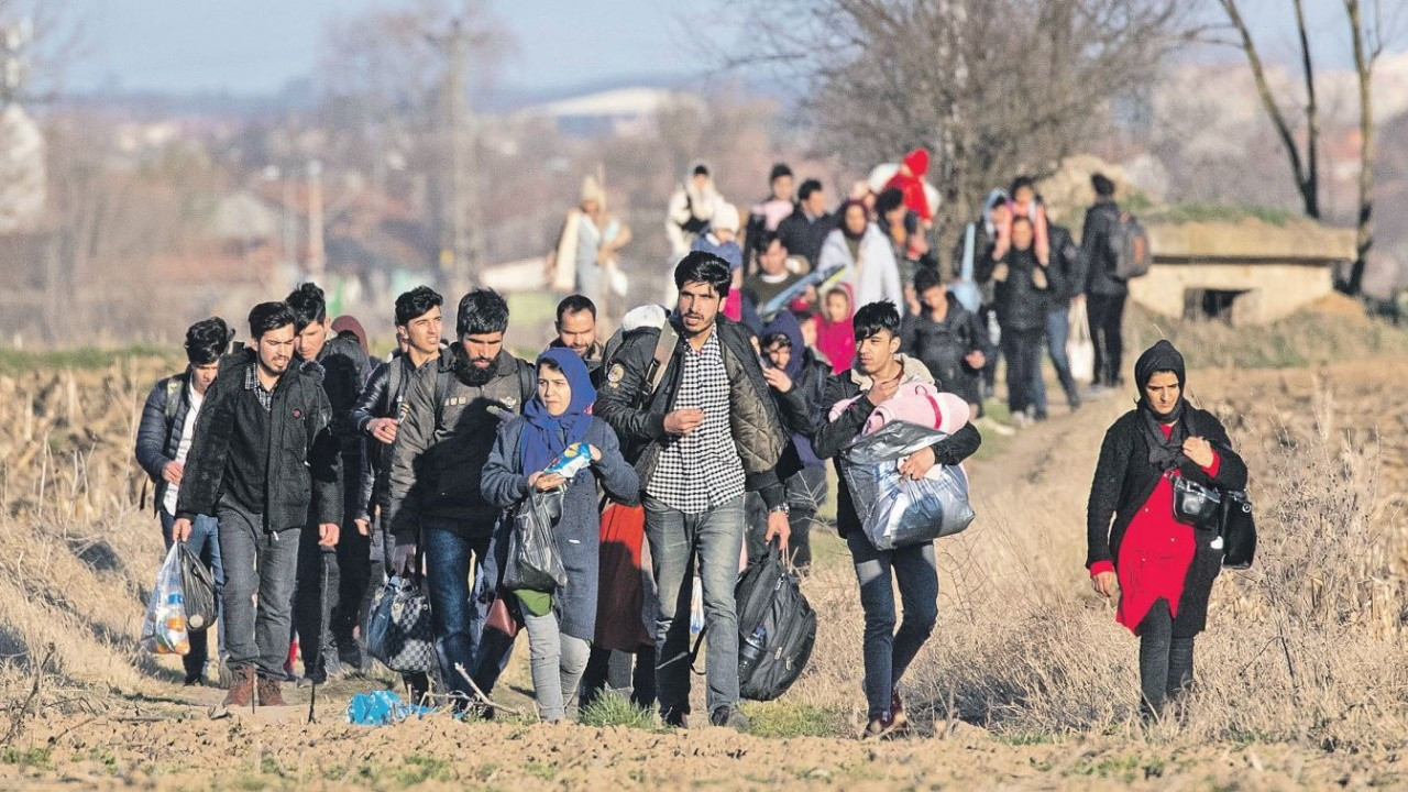 Edirne ve Kırklareli Güvenlik Birimlerinden Göçmen Yakalamaları 2 edirne-ve-kirklareli-guvenlik-birimlerinden-gocmen-yakalamalari-2eljiVxd.jpg