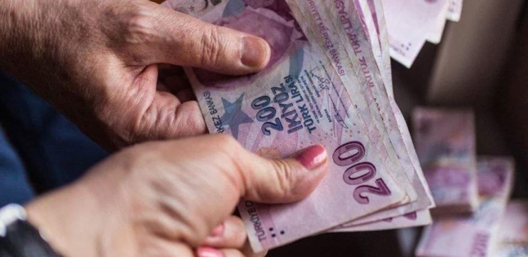 Emeklilerin Zam Beklentisi ve Kurban Bayramı İkramiyesi 1 emeklilerin-zam-beklentisi-ve-kurban-bayrami-ikramiyesi-Jfrkjg99.jpg