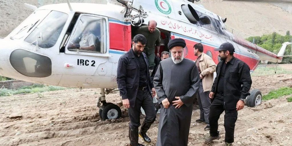 İran Cumhurbaşkanı Reisi'nin Helikopteri