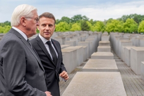 Macron'dan Avrupa'ya Çağrı: Aşırı Sağ Tehdidine Karşı Uyanın 13 macrondan-avrupaya-cagri-asiri-sag-tehdidine-karsi-uyanin-rF5hzdJ7.jpg
