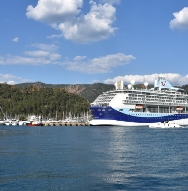 marmaris-limani-turist-akinina-ugradi-inwlXPwV.png