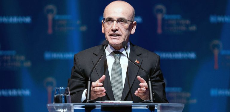 Almanya'da Türkiye Ekonomik İlişkileri Masaya Yatırıldı 6 Mehmet Şimşek