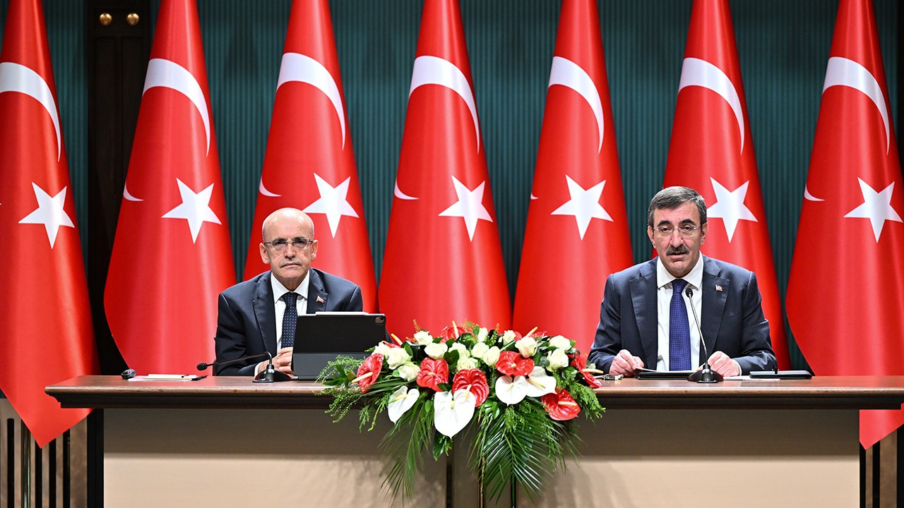 Nagihan KALSIN ve Kamuda Alınan Tasarruf Tedbirleri 2 nagihan-kalsin-ve-kamuda-alinan-tasarruf-tedbirleri-hFsUQ1lQ.jpg