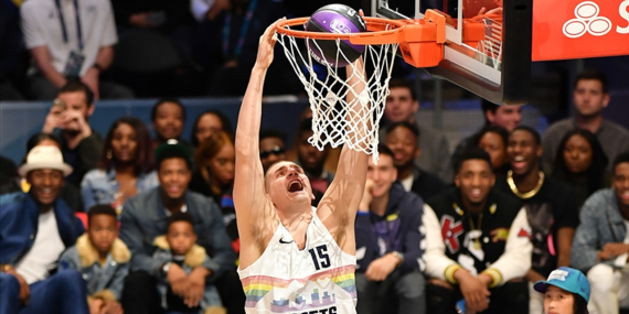 Nikola Jokic, NBA MVP Ödülünü Üçüncü Kez Kazandı