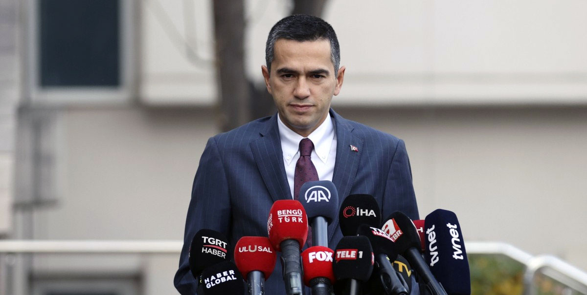 TİSK'ten 1 Mayıs Mesajı: "Güç Dayanışma ve Beraberlikten Gelir" 2 Özgür Burak Akkol, TİSK
