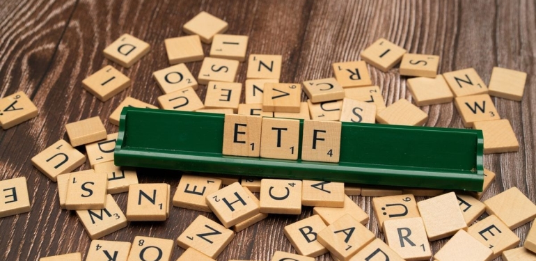 SEC Onayı Sonrası Gözler Solana ve XRP ETF'lerinde 6 sec-onayi-sonrasi-gozler-solana-ve-xrp-etflerinde-sUGW2kdM.jpg