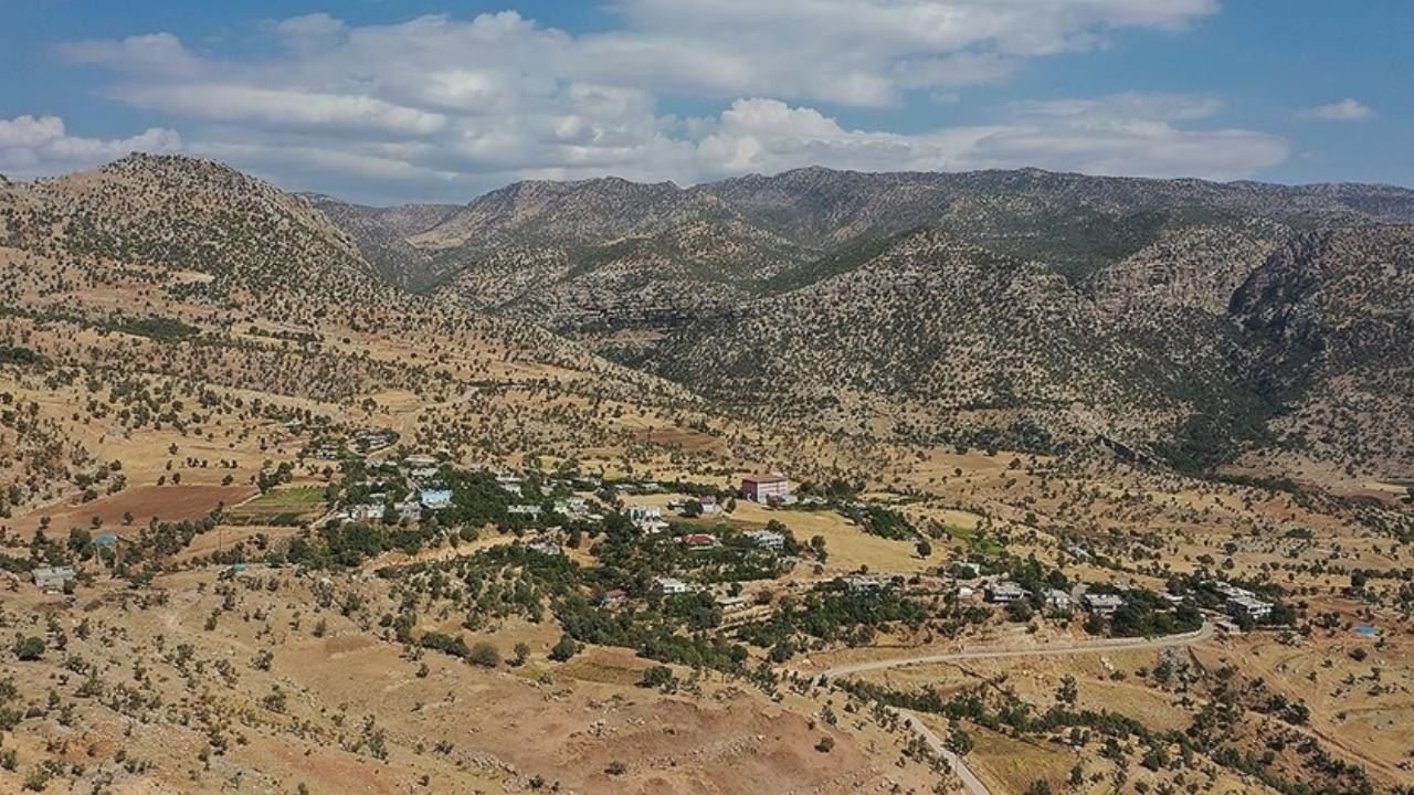Şırnak Valiliği'nden Özel Güvenlik Bölgesi İlanı 2 sirnak-valiliginden-ozel-guvenlik-bolgesi-ilani-2t9RJiqc.jpg