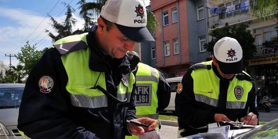 Türkiye’de Trafik Cezalarında Büyük Artış: 2024’ün İlk Çeyreğinde Rekor Seviyeye Ulaştı