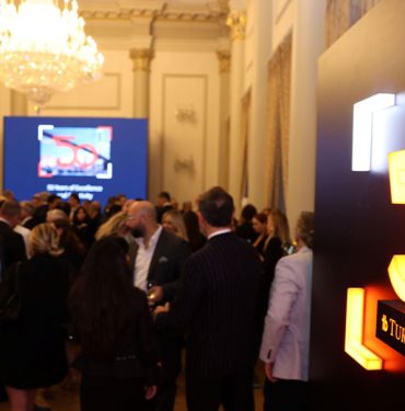 TurkishBank UK: 50. Yılda Londra'da Sanat ve İnovasyonla Öne Çıkıyor 2 TurkishBank UK: 50. Yılı