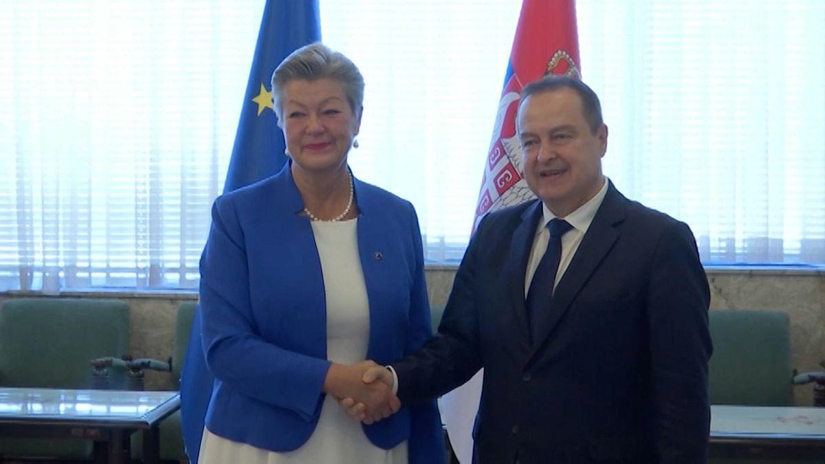 AB ve Sırbistan, Frontex ile Sınır Yönetimi İşbirliği Anlaşması İmzaladı 2 ab-ve-sirbistan-frontex-ile-sinir-yonetimi-isbirligi-anlasmasi-imzaladi-TneUFcti.jpg