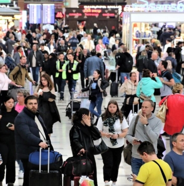 antalya-turizminde-rekor-artis-ilk-5-ayda-39-milyon-ziyaretci-QKOZ5CDT.jpg