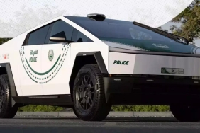 Dubai Polisinin Göz Alıcı Tesla Cybertruck'ı 3 dubai-polisinin-goz-alici-tesla-cybertrucki-UzBwtDI1.jpg