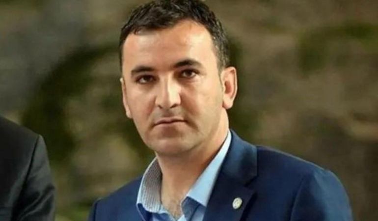Ferhat Encü Kimdir? Eski Vekilin Portekiz'e Destek Mesajı Tepki Çekti 6 ferhat-encu-kimdir-eski-vekilin-portekize-destek-mesaji-tepki-cekti-sivNI6xE.jpg