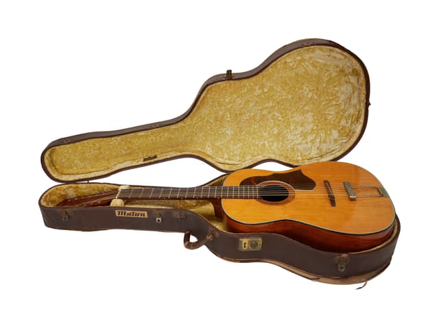 John Lennon'ın Kayıp Gitarı Rekor Fiyata Satıldı 1 John Lennon'ın Kayıp Gitarı Rekor Fiyata Satıldı