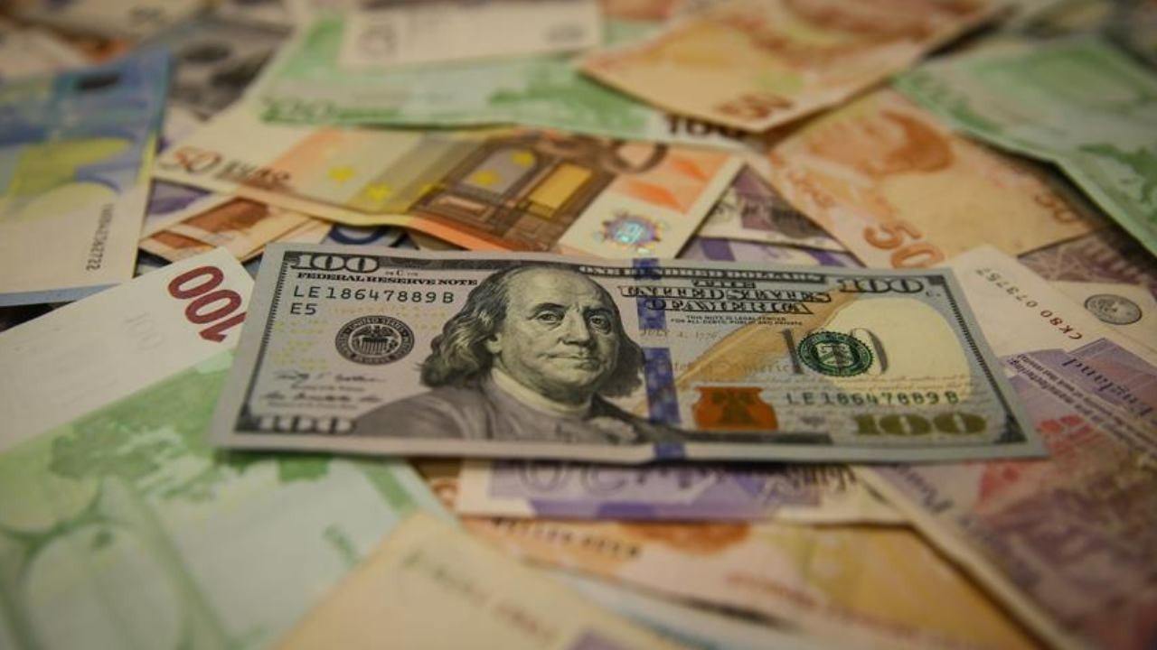 Küresel Piyasalarda Güncel Durum: Dolar ve Euro Kurları 2 kuresel-piyasalarda-guncel-durum-dolar-ve-euro-kurlari-WVEee8YX.jpg