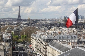 Macron’un Sürpriz Erken Seçim Kararı: Fransız Ekonomisinde Sarsıntı 2 macronun-surpriz-erken-secim-karari-fransiz-ekonomisinde-sarsinti-I6yqC8KE.jpg
