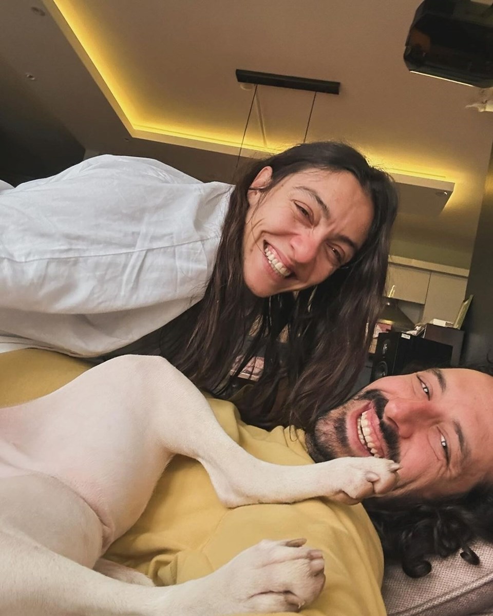 Merve Dizdar: Oyunculuk Kariyeri ve Özel Hayatı 1 Merve Dizdar: Oyunculuk Kariyeri ve Özel Hayatı