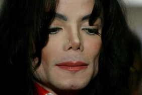 Michael Jackson 500 Milyon Dolar Borçla Öldü 5 michael-jackson-500-milyon-dolar-borcla-oldu-7kzInItM.jpg