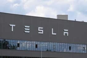 teslada-kuresel-kuculme-calisan-sayisinda-14-azalma-d6FsL3dT.jpg