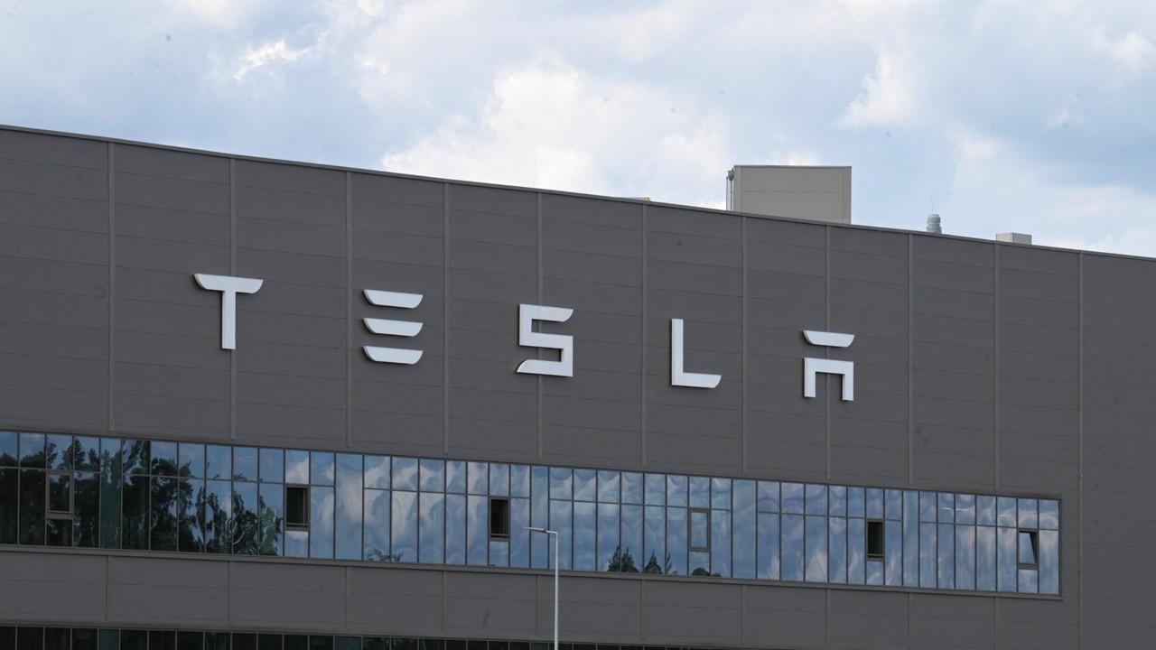 Tesla'da Küresel Küçülme: Çalışan Sayısında %14 Azalma 2 teslada-kuresel-kuculme-calisan-sayisinda-14-azalma-d6FsL3dT.jpg