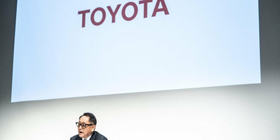 Toyota’nın Uzun Süreli Lideri Akio Toyoda, Yönetimdeki Etkin Rolünü Savundu