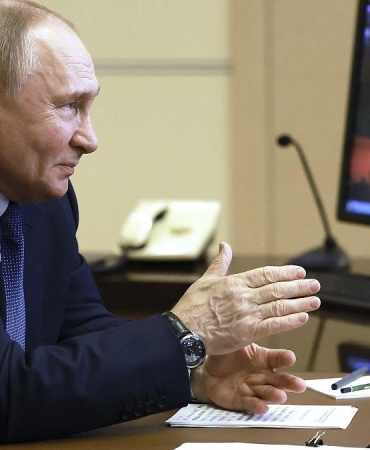 Vladimir Putin, Orta Menzilli Füzelerin Üretimine Yeniden Başlamayı Önerdi 10 vladimir-putin-orta-menzilli-fuzelerin-uretimine-yeniden-baslamayi-onerdi-vffHefEs.jpg
