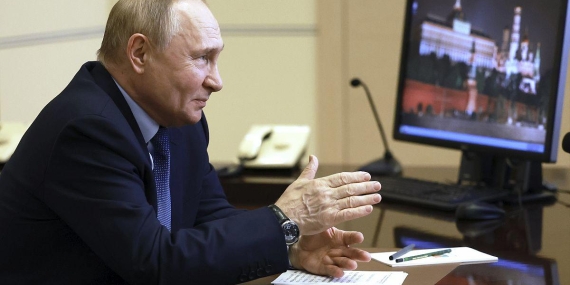 Vladimir Putin, Orta Menzilli Füzelerin Üretimine Yeniden Başlamayı Önerdi