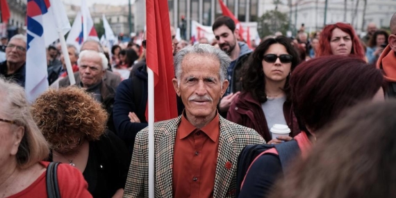 Yunanistan’da haftalık çalışma günü altıya çıkıyor