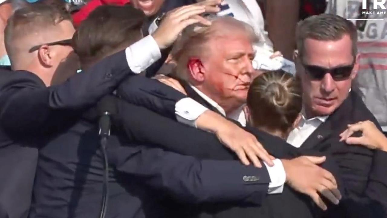 ABD Gizli Servis Direktörü Kimberly Cheatle'den Trump'a Suikast Girişimi Hakkında Açıklama 2 abd-gizli-servis-direktoru-kimberly-cheatleden-trumpa-suikast-girisimi-hakkinda-aciklama-yQSUKIau.jpg