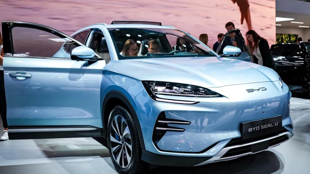 Çinli BYD, Tesla'yı BEV Satışlarında Geçmeyi Hedefliyor 3 cinli-byd-teslayi-bev-satislarinda-gecmeyi-hedefliyor-kHeNMqvI.jpg