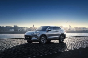 cinli-elektrikli-otomobil-devi-byd-turkiyeye-1-milyar-dolarlik-yatirim-yapmaya-hazirlaniyor-MpUm3uqP.jpg
