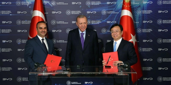 Cumhurbaşkanı Erdoğan, BYD ile Yatırım Anlaşması İmzaladı