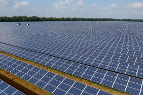 Güneş Enerjisi: Yenilikler ve Küresel Etkileri 3 gunes-enerjisi-yenilikler-ve-kuresel-etkileri-r7FGXCkv.jpg