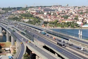 Haliç Köprüsü Metrobüs Yolunda Asfalt Yenileme Çalışması Başlıyor 1 halic-koprusu-metrobus-yolunda-asfalt-yenileme-calismasi-basliyor-mz49FqqZ.jpg
