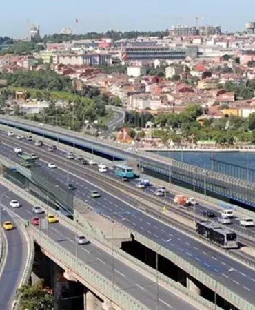 Haliç Köprüsü Metrobüs Yolunda Asfalt Yenileme Çalışması Başlıyor 7 halic-koprusu-metrobus-yolunda-asfalt-yenileme-calismasi-basliyor-mz49FqqZ.jpg