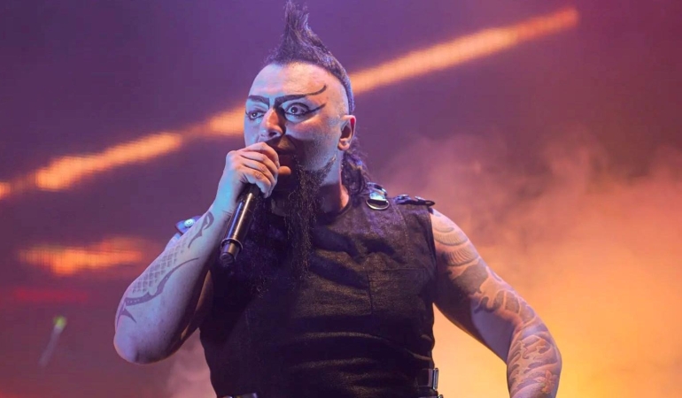 Hayko Cepkin Konser Saati Maç Nedeniyle Değişti 6 hayko-cepkin-konser-saati-mac-nedeniyle-degisti-wADYHp7X.jpg
