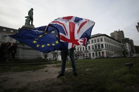 İngiltere Seçimlerinde Brexit Gölgesi: İşçi Partisi'nin İktidara Yürüyüşü 12 ingiltere-secimlerinde-brexit-golgesi-isci-partisinin-iktidara-yuruyusu-sjeVXNCQ.jpg