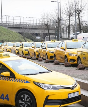 İstanbul'da Taksimetre Güncellemeleri: Yeni Tarife Uygulamaya Geçiyor 10 istanbulda-taksimetre-guncellemeleri-yeni-tarife-uygulamaya-geciyor-cBLxfZkQ.jpg