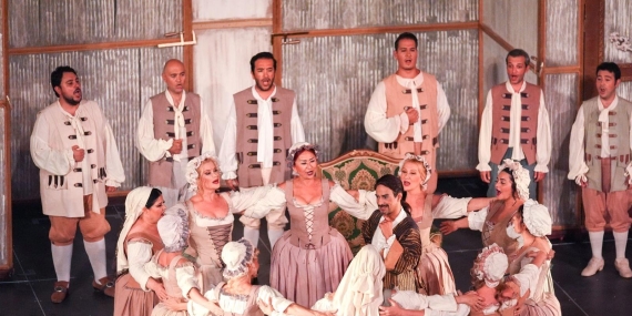 İzmir Devlet Opera ve Balesi’nden Tarihi An: Mozart’ın Figaro’nun Düğünü Efes’te Sahnelendi