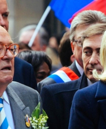 Jean-Marie Le Pen'in Sağlık Durumu, Avrupa Parlamentosu'ndaki Usulsüzlük Davasına Katılmasını Engelliyor 3 jean-marie-le-penin-saglik-durumu-avrupa-parlamentosundaki-usulsuzluk-davasina-katilmasini-engelliyor-5mcwvnkD.jpg