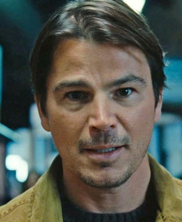 M. Night Shyamalan İmzalı 'Tuzak' Filminin Yeni Posteri Yayınlandı 5 m-night-shyamalan-imzali-tuzak-filminin-yeni-posteri-yayinlandi-sv1iNnD3.jpg