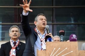Özgür Özel: "Kentsel Dönüşümde Merkezi Yönetim Rol Almalı, Partizanlık Yapılmamalı" 15 ozgur-ozel-kentsel-donusumde-merkezi-yonetim-rol-almali-partizanlik-yapilmamali-l5HLJdfj.jpg