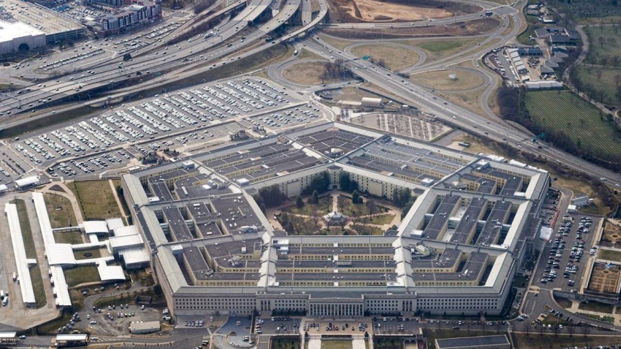 Pentagon'da ABD ve Kanada'nın Alaska Kıyılarındaki Çin ve Rusya Savaş Uçaklarına Müdahalesi Değerlendirildi 2 pentagonda-abd-ve-kanadanin-alaska-kiyilarindaki-cin-ve-rusya-savas-ucaklarina-mudahalesi-degerlendirildi-YL8v1lW4.jpg