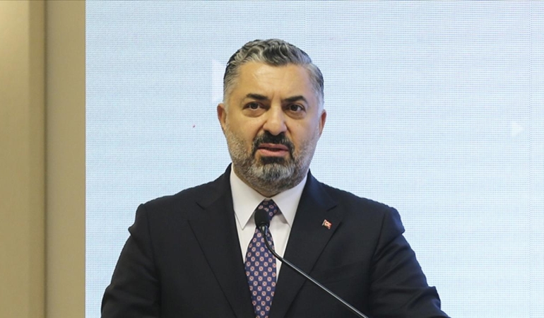 rtuk-baskani-ebubekir-sahinden-muzik-kanallarina-uyari-milli-ve-manevi-degerlere-uyum-sart-G5zsysIP.jpg