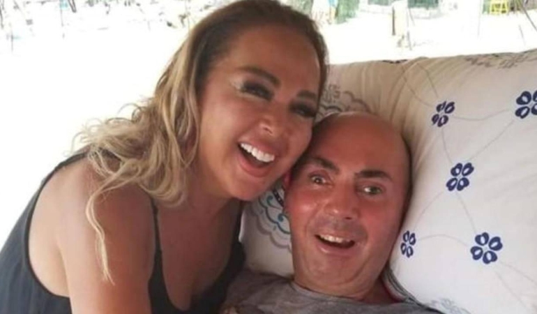 Safiye Soyman'ın Oğlu Harun Akaröz Hayatını Kaybetti 1 safiye-soymanin-oglu-harun-akaroz-hayatini-kaybetti-LrNjUCQ3.jpg